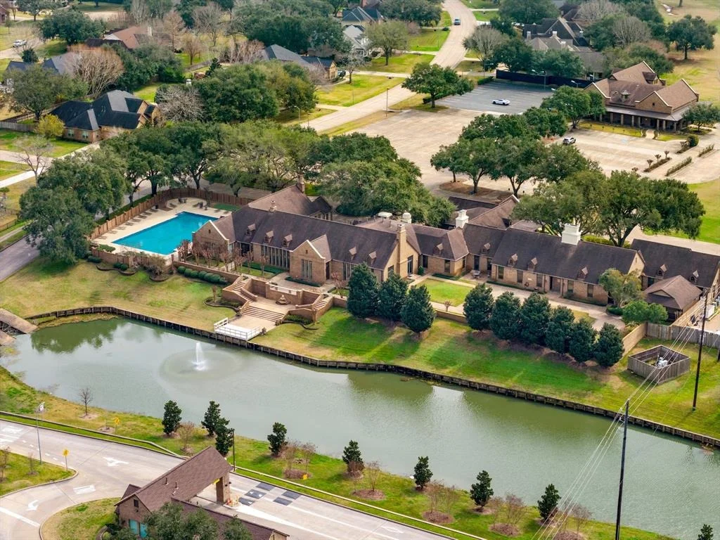 Photo of 5651 Westerdale Drive