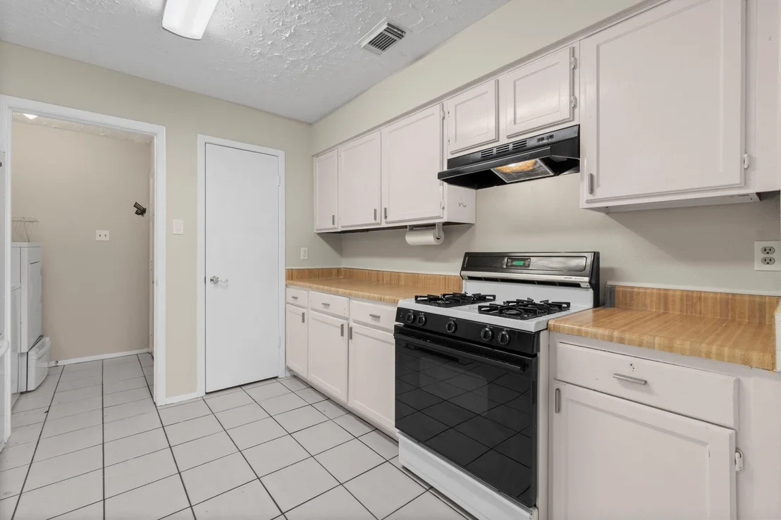Photo of 18703 Lippizaner Drive