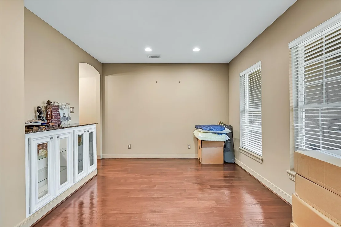 Photo of 3934 Tres Drive