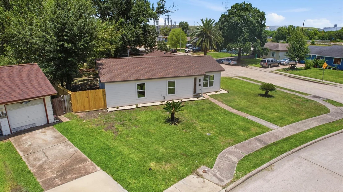 Photo of 102 Tilden Drive