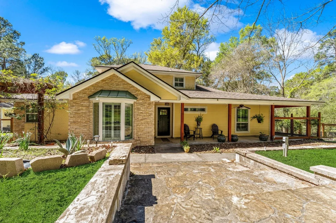 Photo of 57 Lake Forest Circle