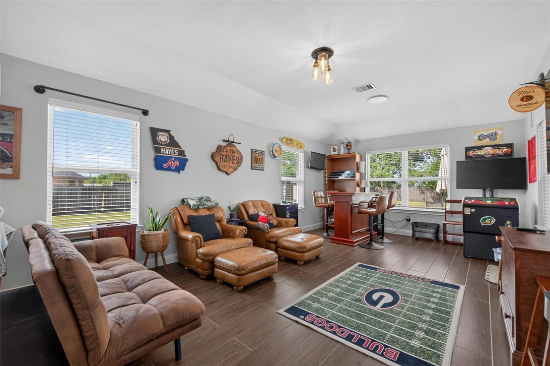 Photo of 10706 Harry Drive