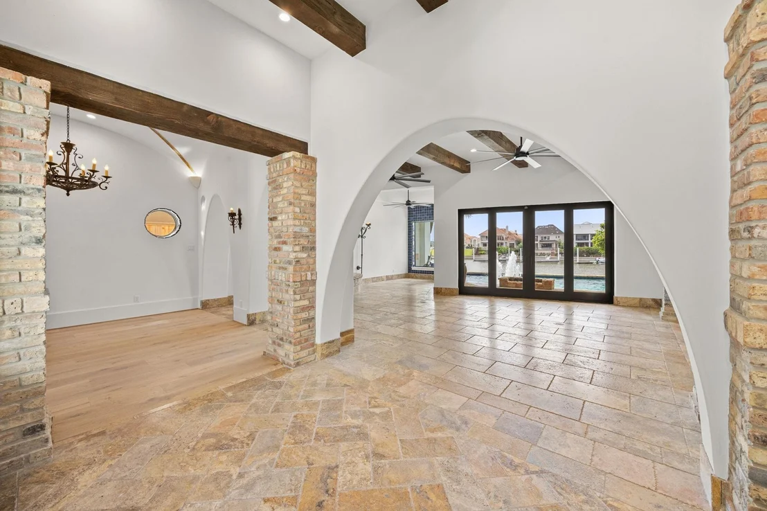 Photo of 721 Harborside Way