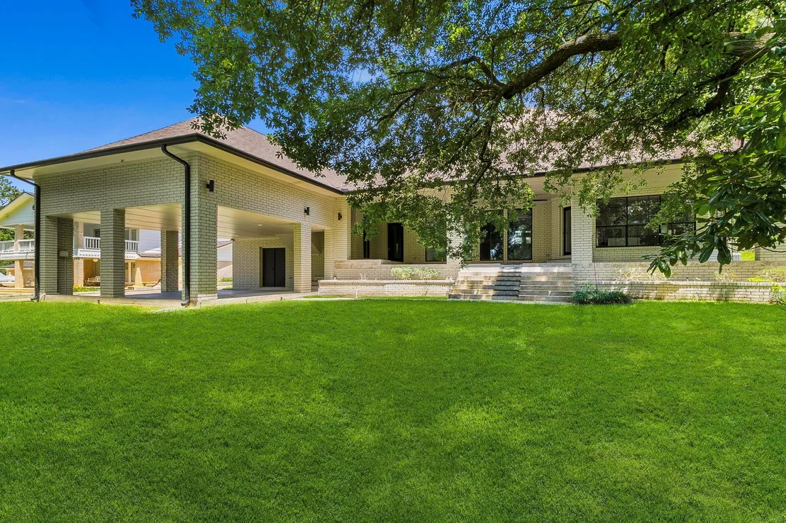 Photo of 132 Mockingbird Lane