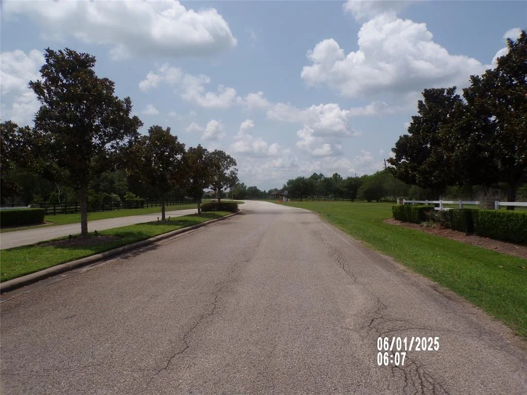 Photo of 3333 Blue Grass Dr Drive