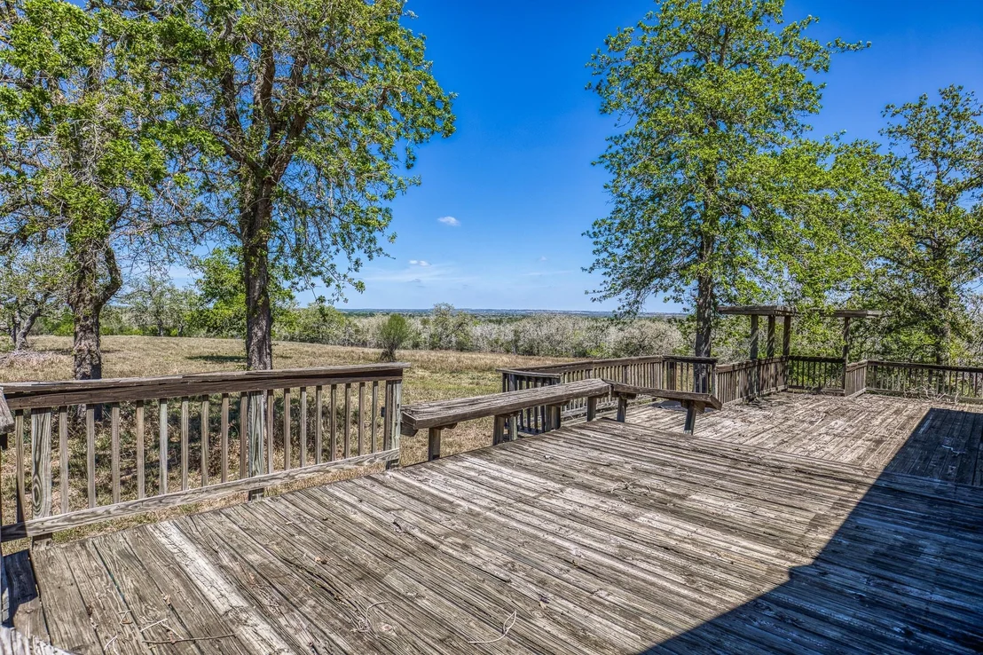 Photo of 687 County Road 340