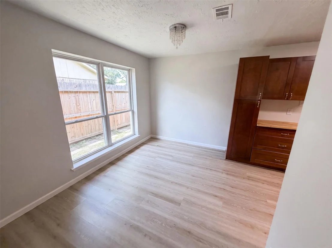 Photo of 318 Floravista Drive