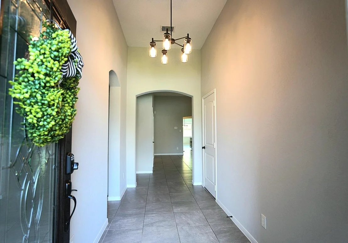Photo of 704 Shadow Bend
