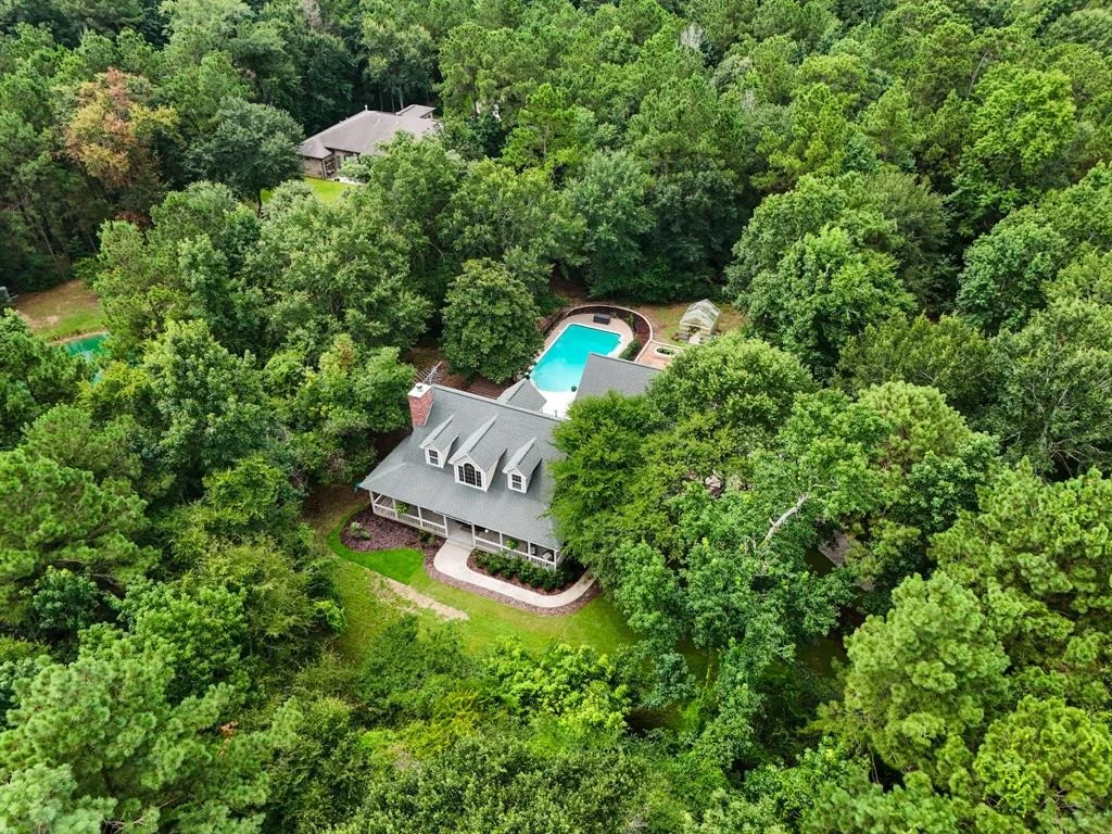 Photo of 107 Central Trace Drive