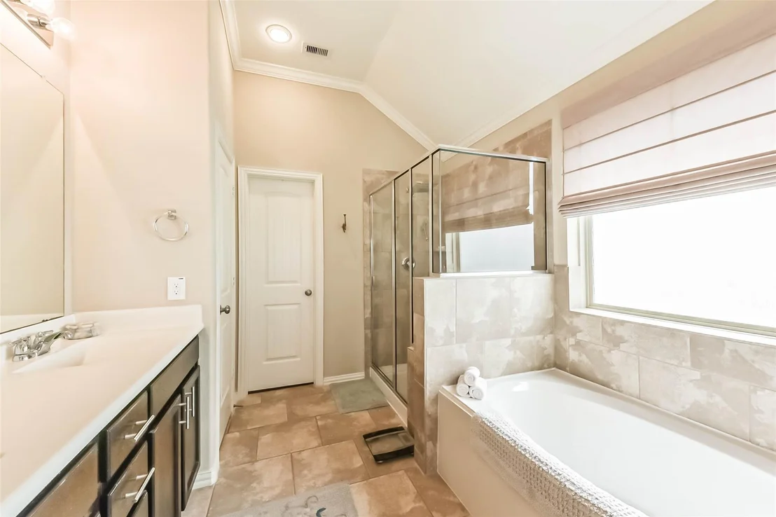 Photo of 1619 Evermore Manor Lane