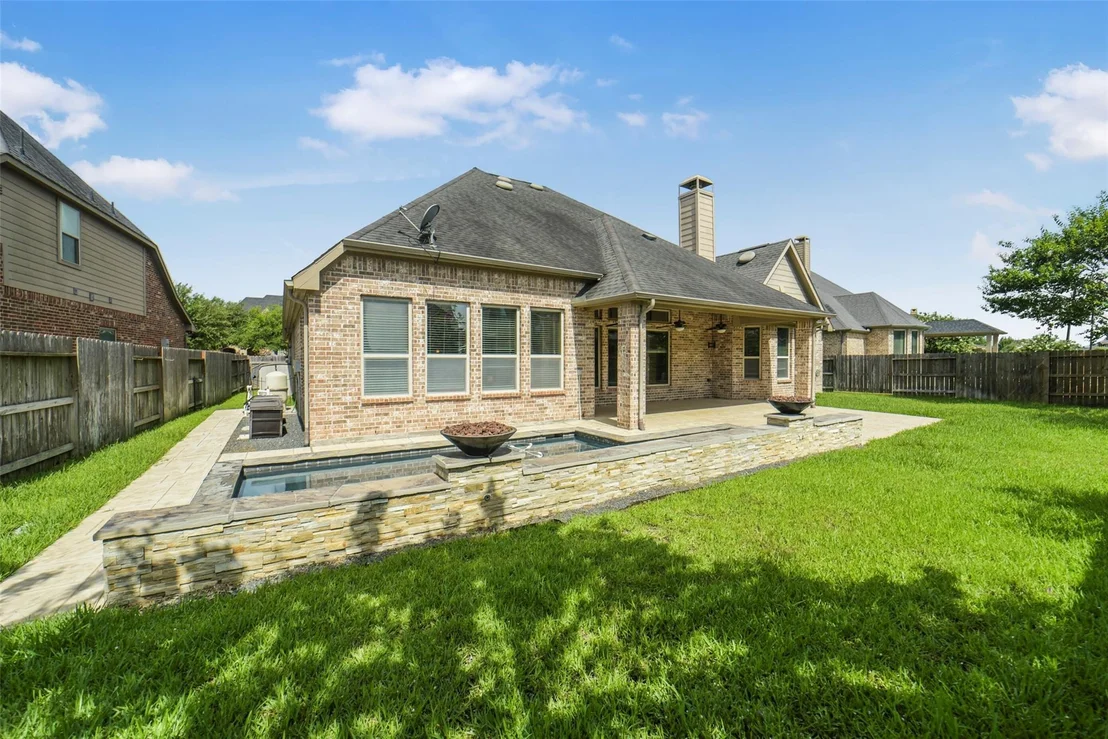 Photo of 2307 Draycutt Drive