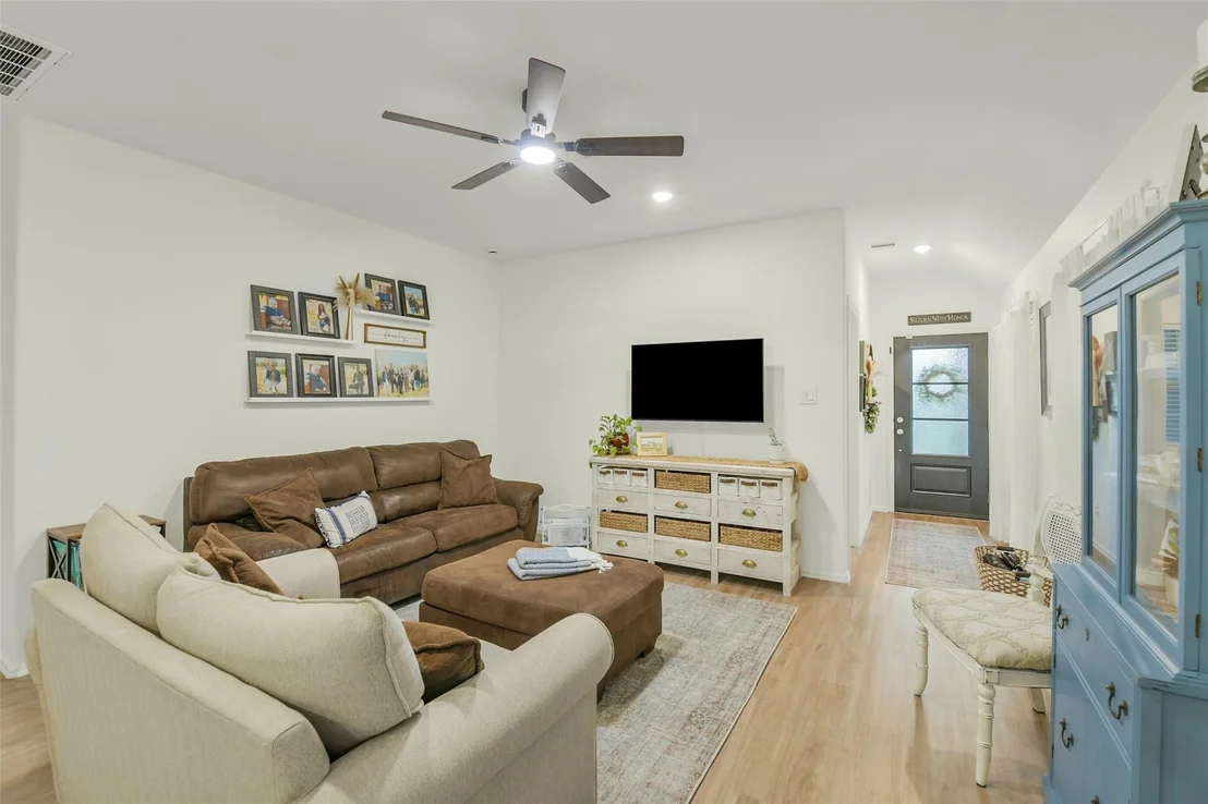 Photo of 19384 Villa Mesa Drive