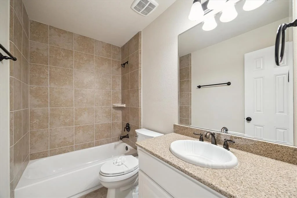 Photo of 6006 Solara Ledge Lane