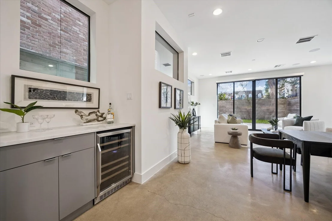 Photo of 2147 Harold Street