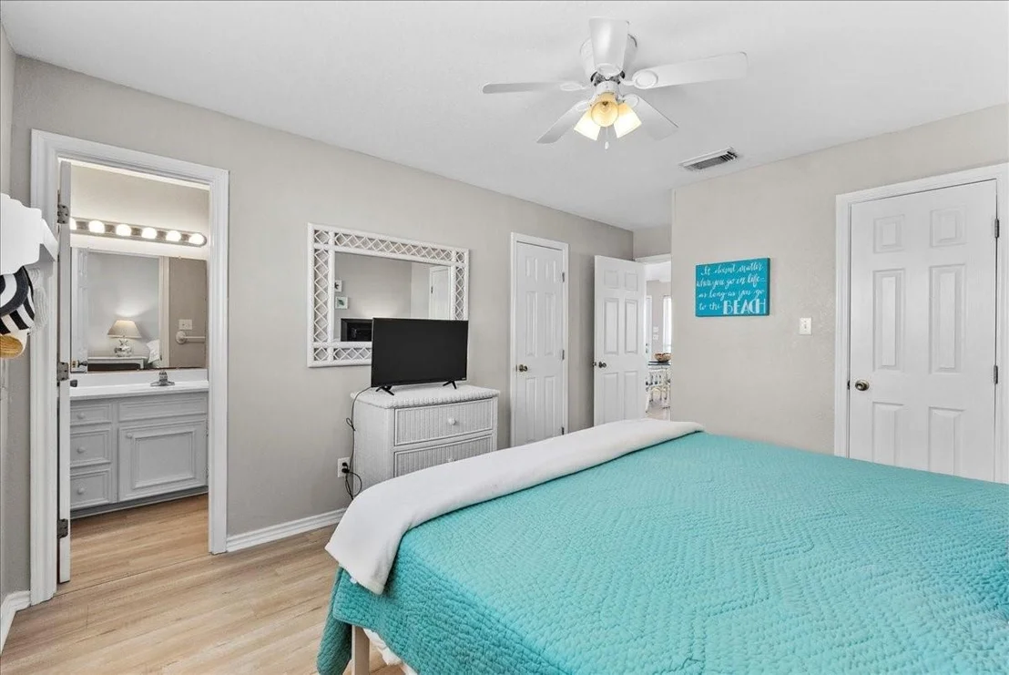 Photo of 1002 Beach Drive