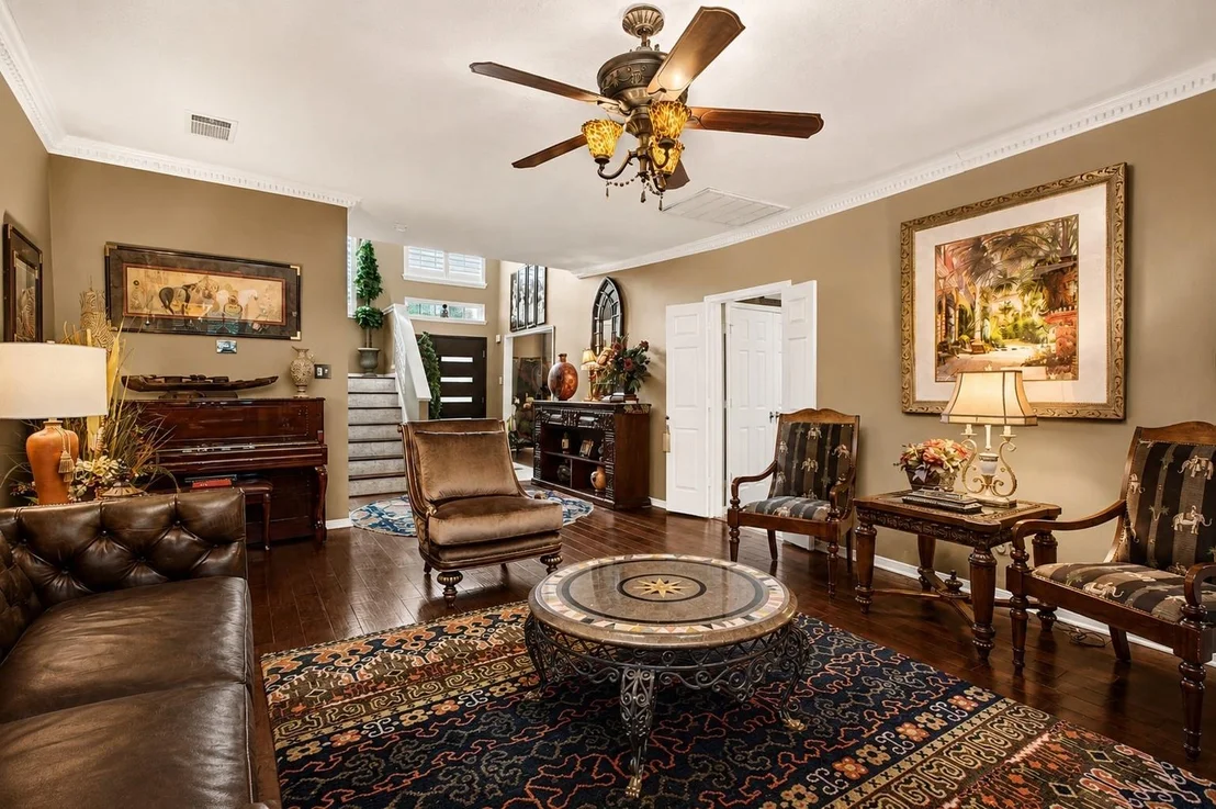 Photo of 22919 Heathercroft Drive
