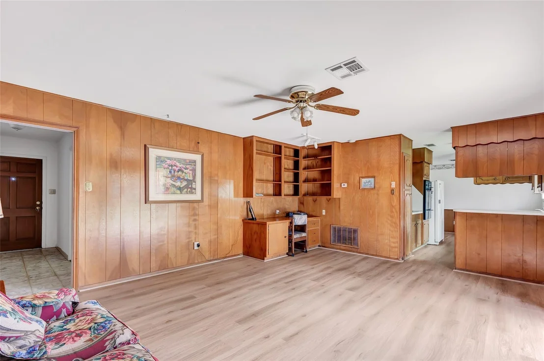 Photo of 14030 Roundstone Lane