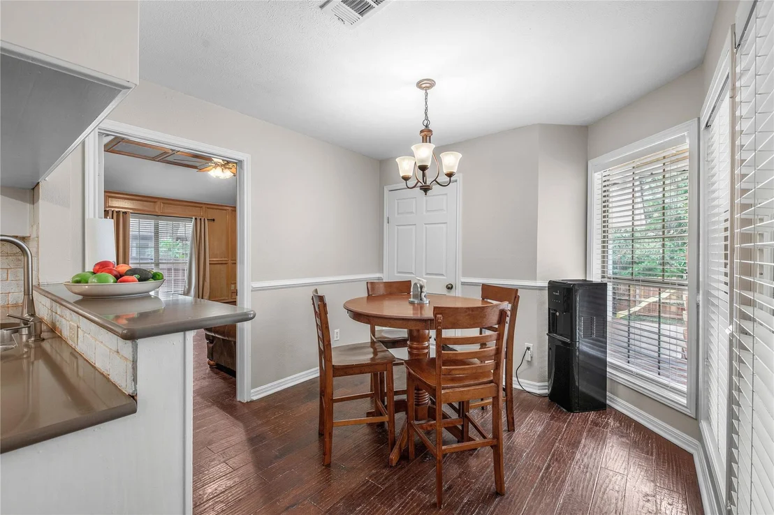 Photo of 2307 W Briargate Drive