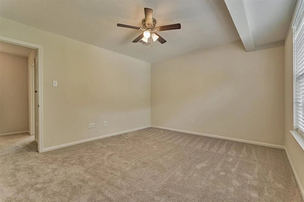 Photo of 199 N Village Knoll Circle