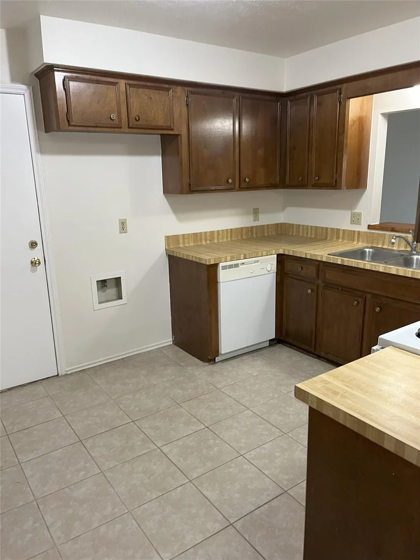 Photo of 26 Summer Crest Circle