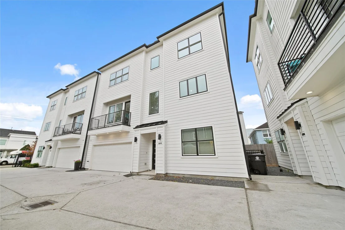Photo of 2510 Gray Street