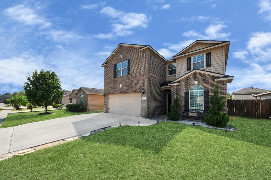 Photo of 6931 Primrose Road