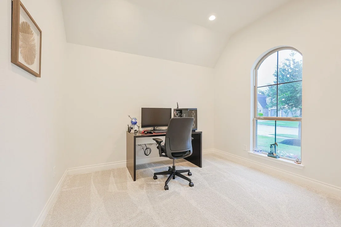 Photo of 3806 Lake Falls Drive