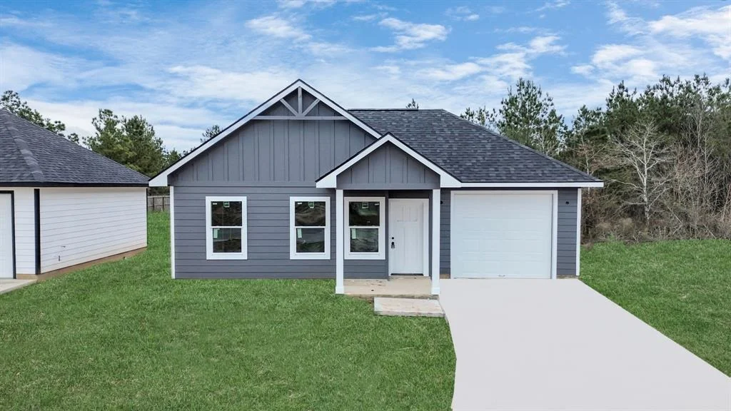 Photo of 364 Road 5704