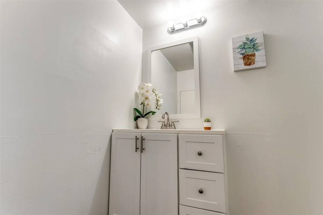 Photo of 23114 Harpergate Drive