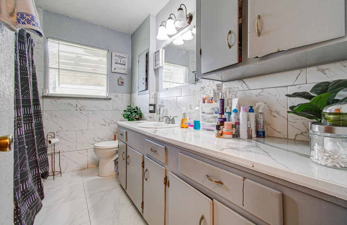 Photo of 12342 Ledger Lane