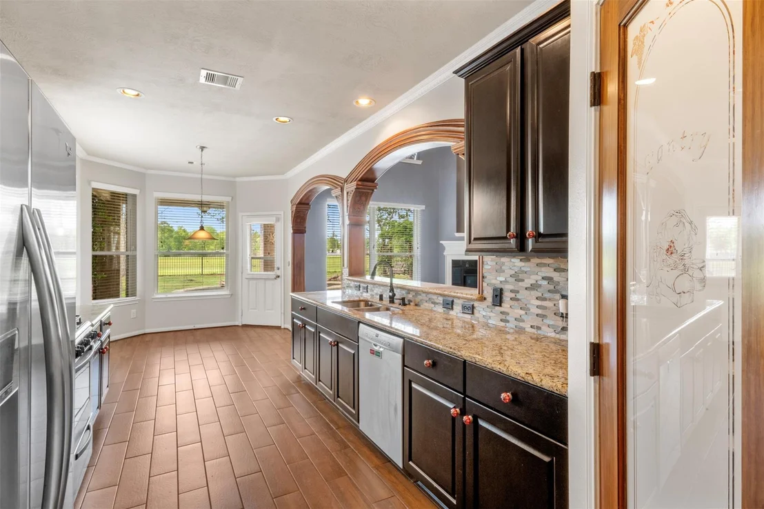 Photo of 21370 Russell Chase Drive