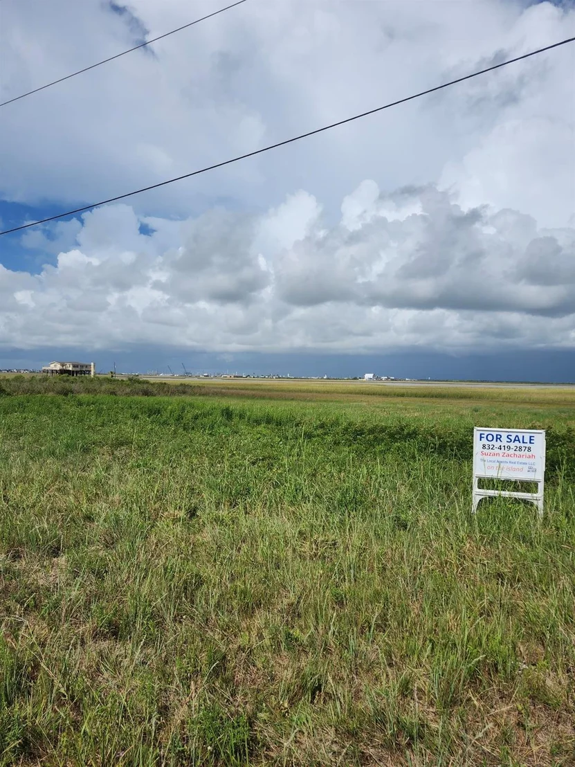 Photo of 1619 Blue Water Highway