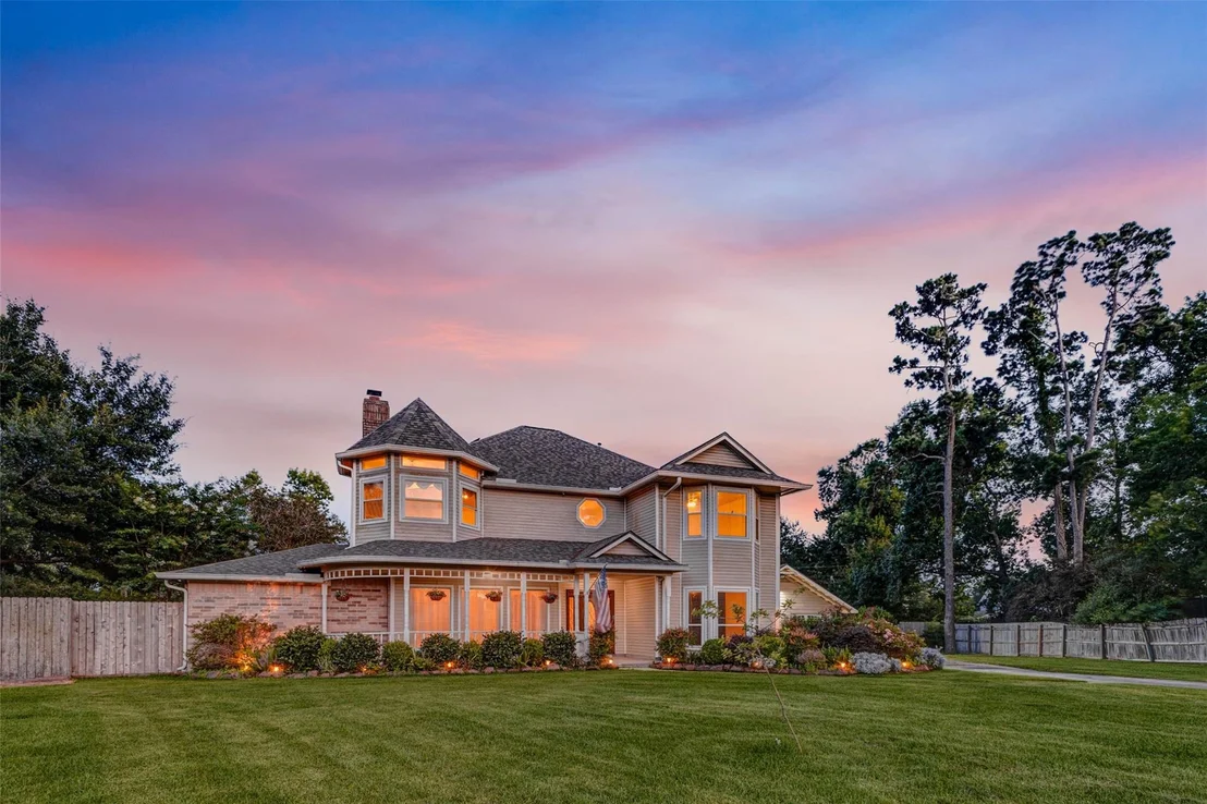 Photo of 11418 Cedarwood Drive