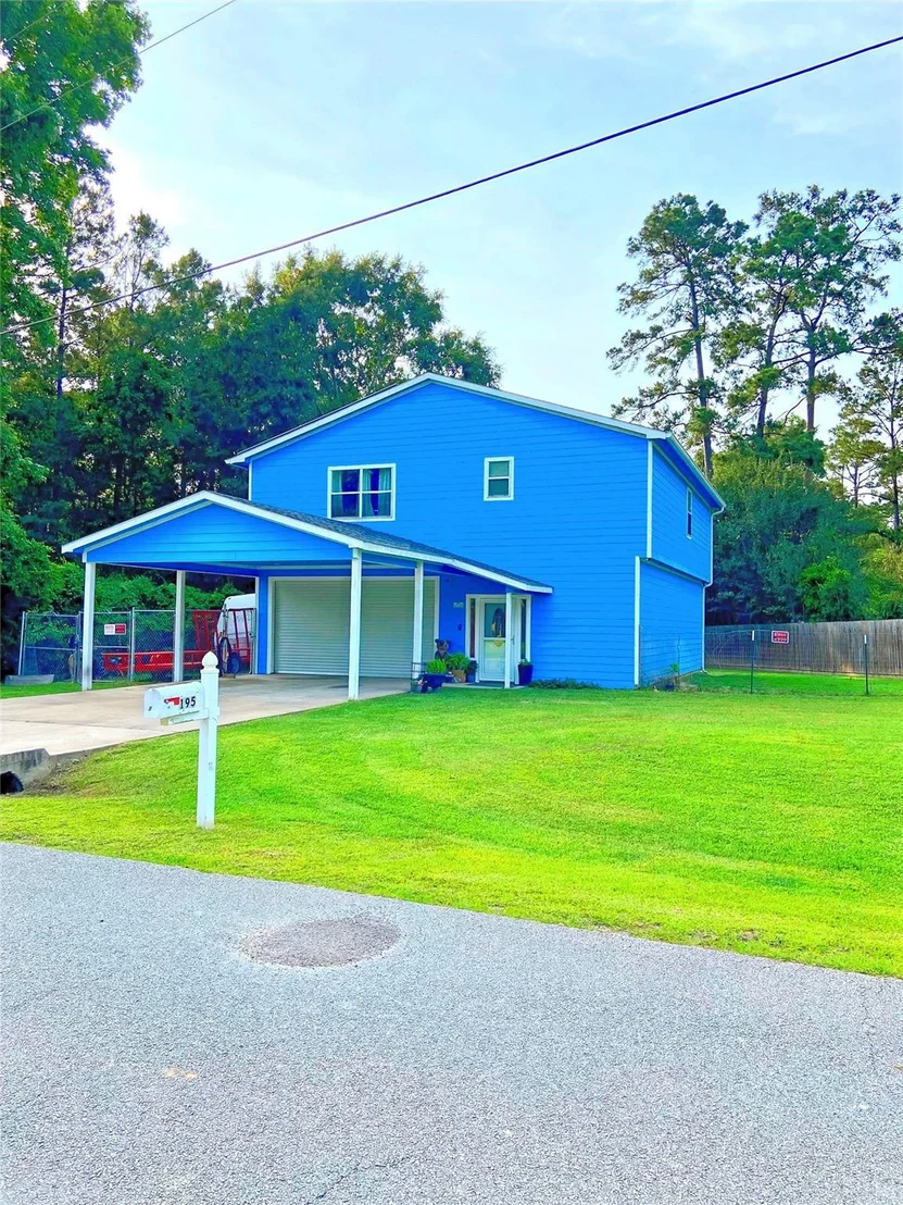 Photo of 195 Rim Rock Road