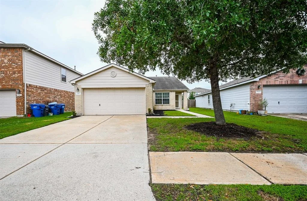 Photo of 29407 Legends Hill Drive