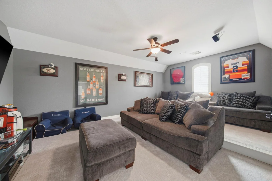 Photo of 9606 Stonecross Bend Drive