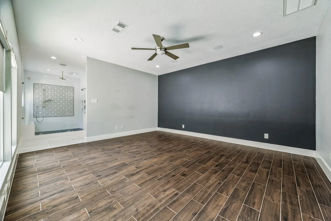Photo of 922 Crossroads Drive