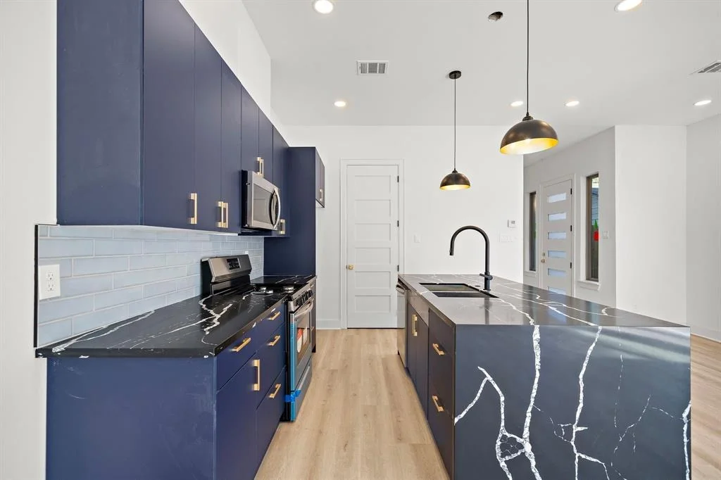 Photo of 5520 Terry Street