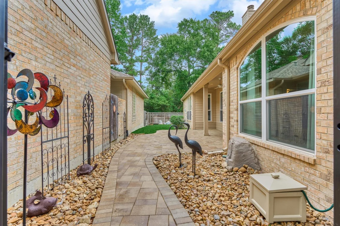 Photo of 18 Coachman Ridge Place