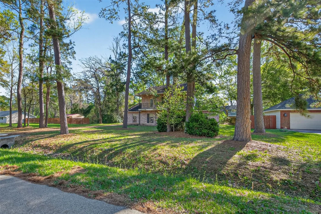 Photo of 410 Caesars Circle