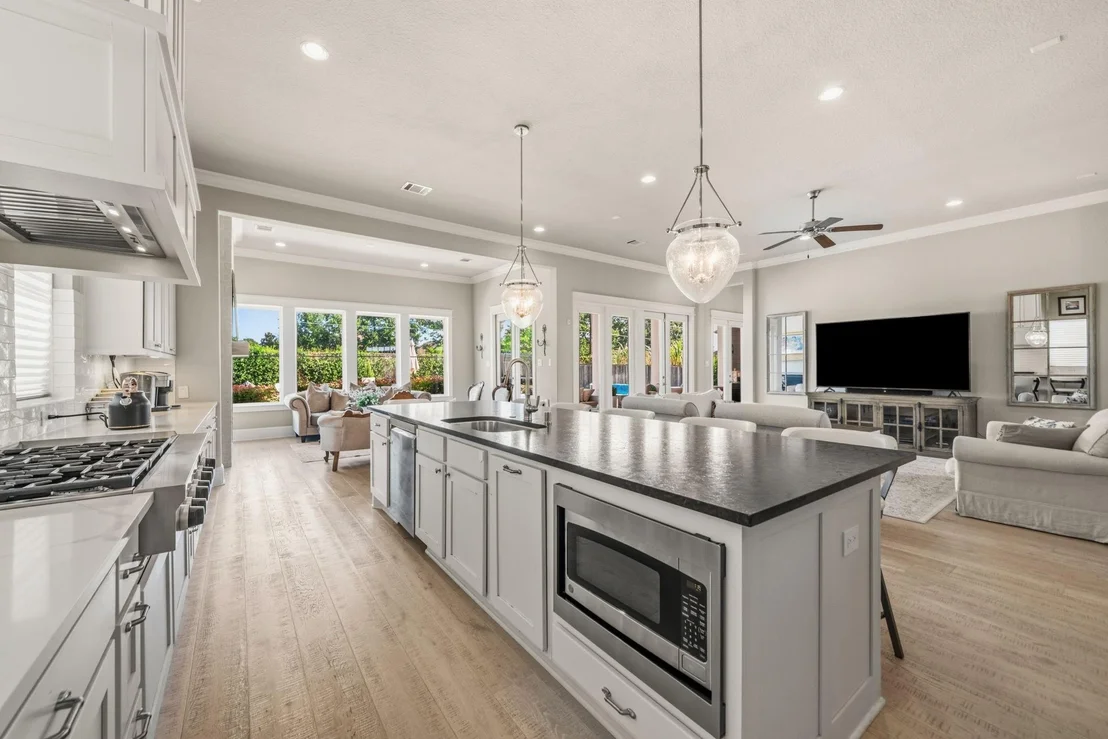 Photo of 2303 Bottlebrush Lane