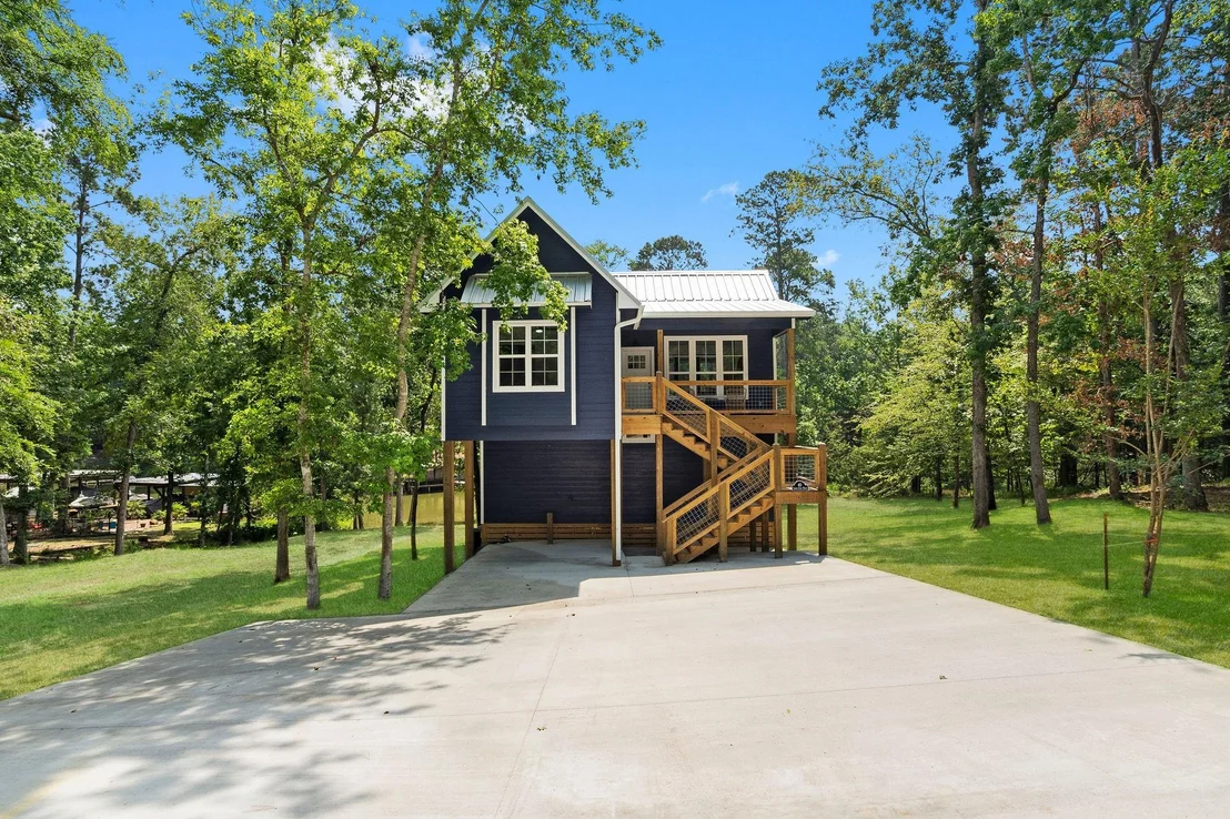 Photo of 40 Lower Cove Drive