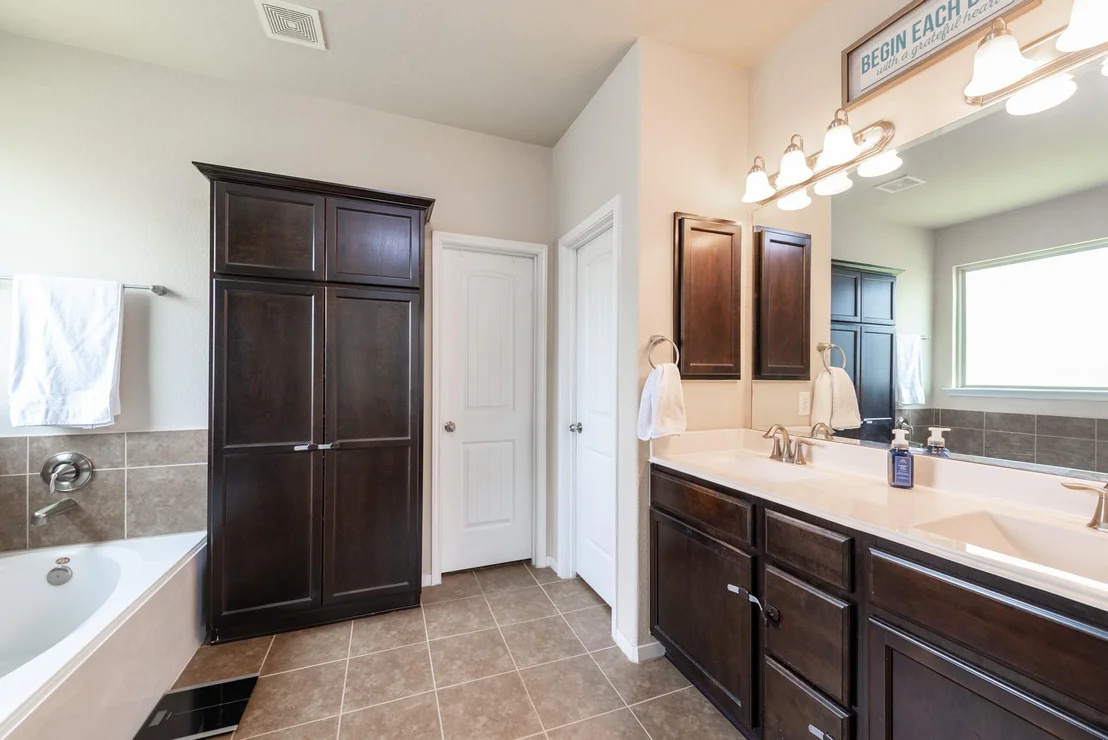 Photo of 25635 Farrier Drive