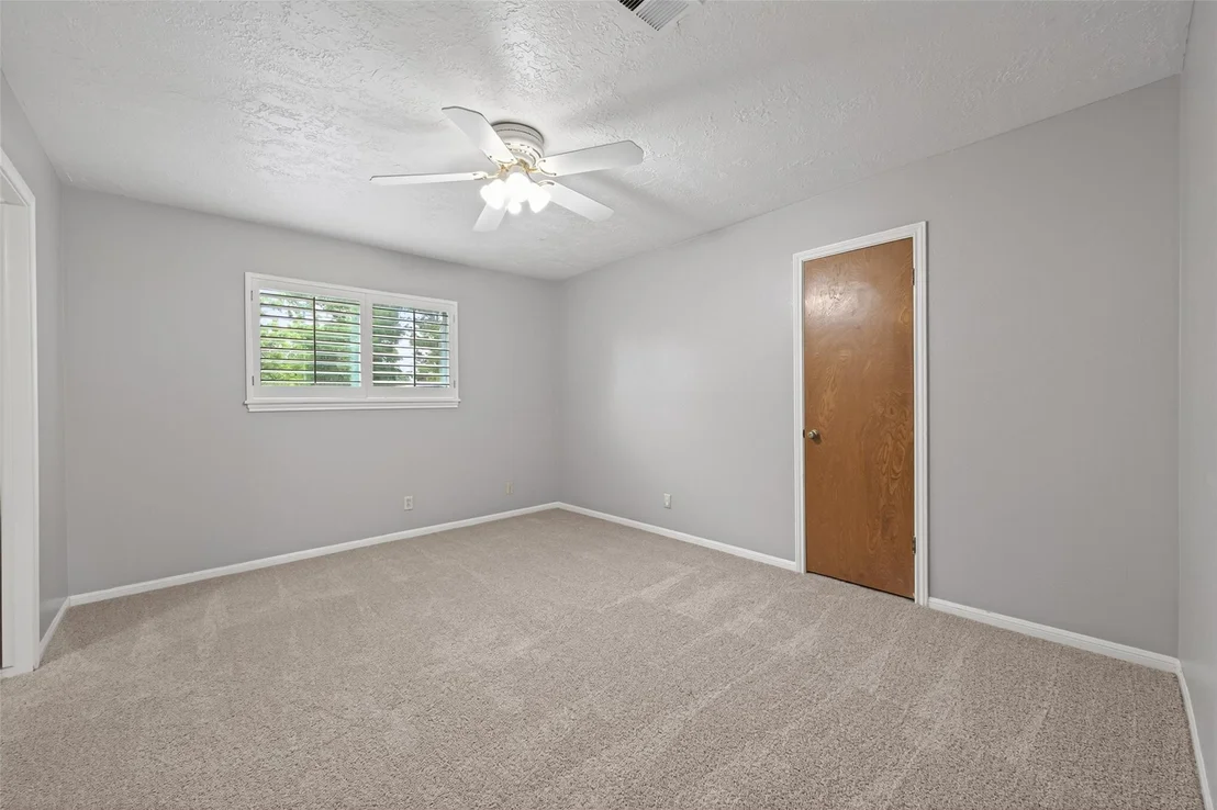 Photo of 7911 Pine Green Lane
