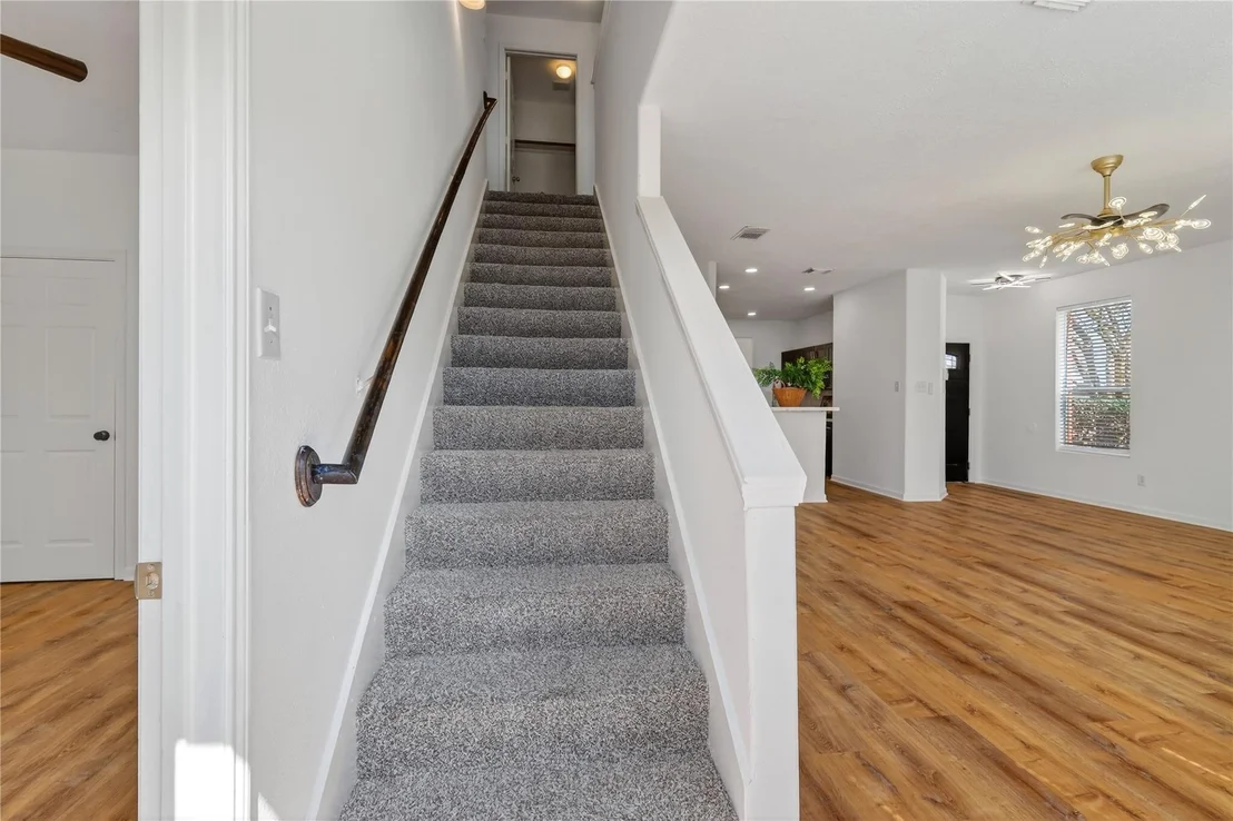 Photo of 19503 Juniper Vale Circle