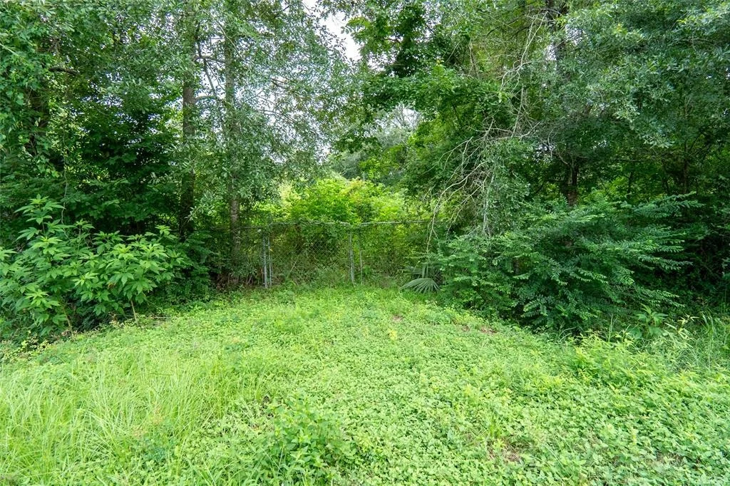 Photo of 21981 White Oak Drive