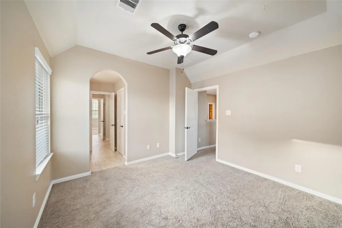 Photo of 10314 Radcliff Lake Drive