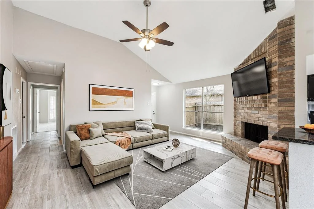 Photo of 6711 Bluebottle Lane