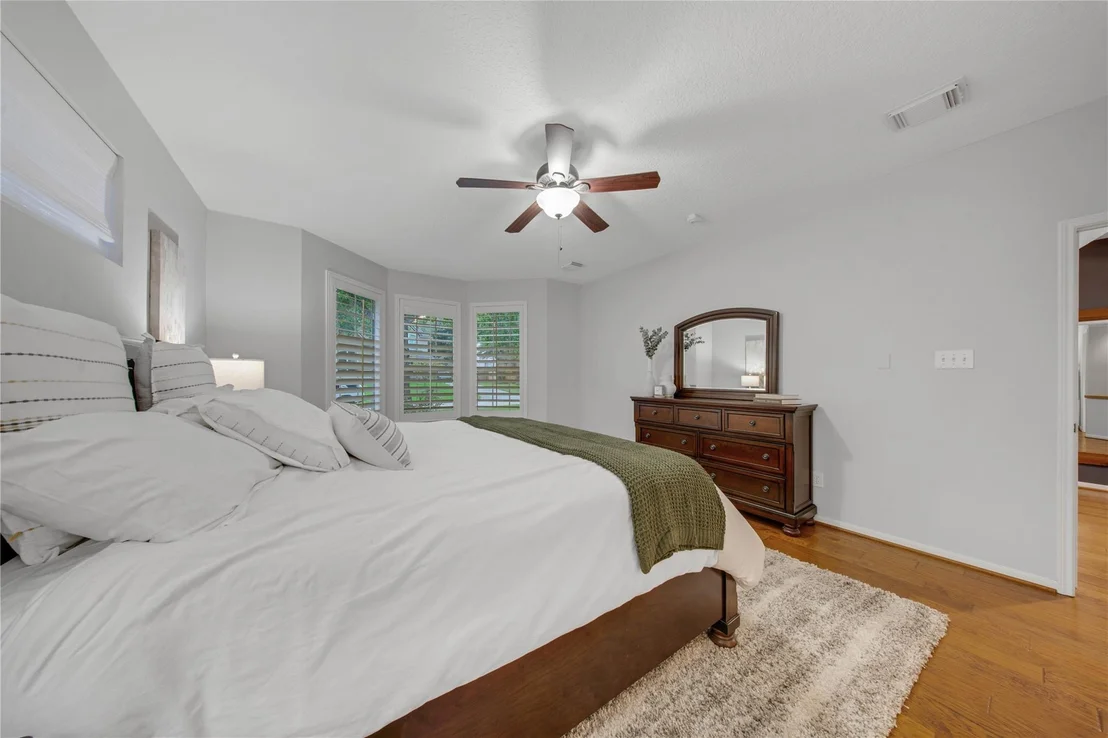 Photo of 79 N Cochrans Green Circle