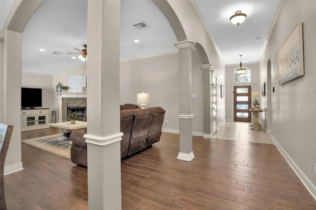Photo of 11210 Walden Road